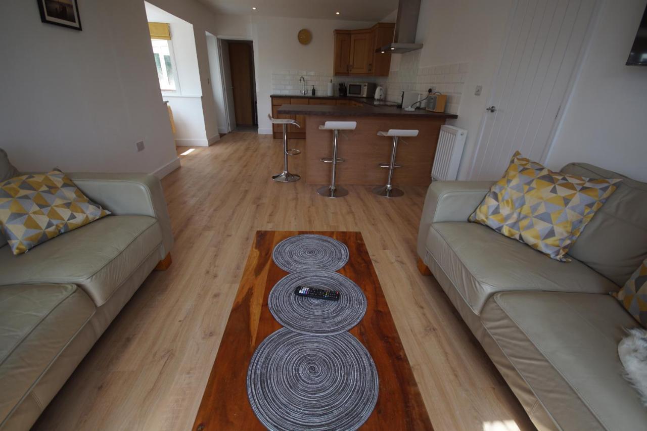 Villa Vale View Scalford Extérieur photo