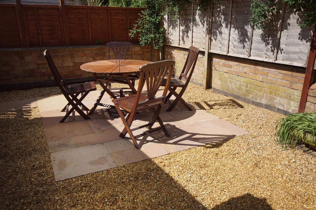 Villa Vale View Scalford Extérieur photo