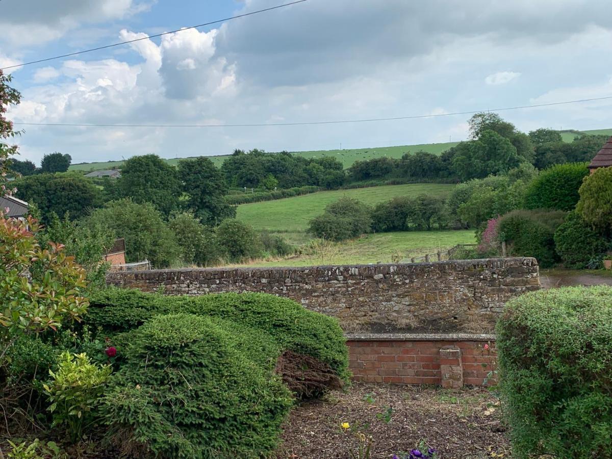 Villa Vale View Scalford Extérieur photo